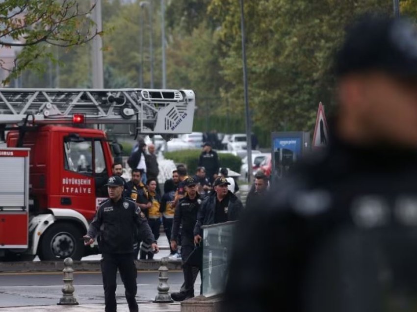 Turqia sulmon rebelët kurdë pas sulmit vetëvrasës në Ankara