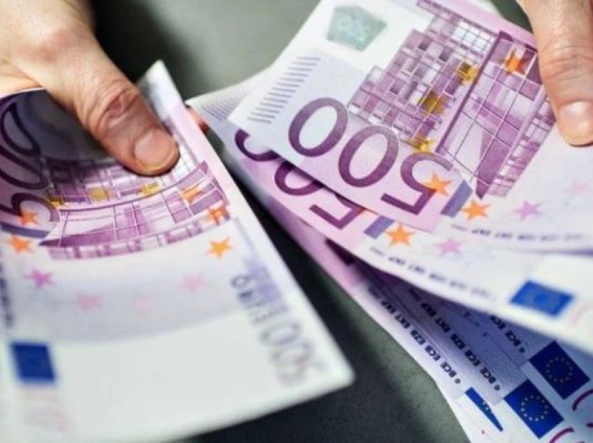 Rriten transfertat kombëtare në euro, në 8 muaj u kryen 19 mijë transaksione