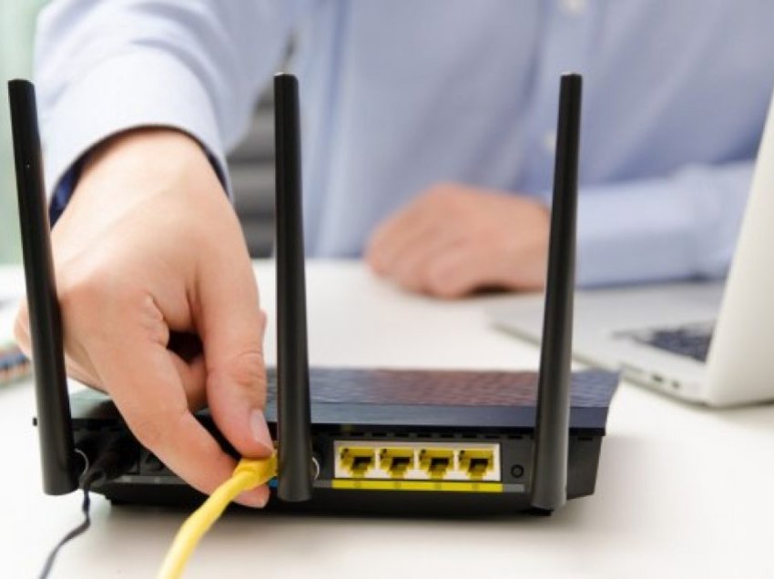 Sinjali i dobët Wi-Fi në banesën apo shtëpinë tuaj? Përmirësojeni atë me një truk të thjeshtë
