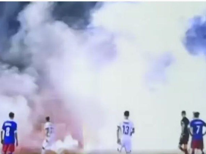 Fitorja e Bosnje Hercegovinës nuk gëzon tifozerinë e cila mbush fushën me tymues e flakadan!