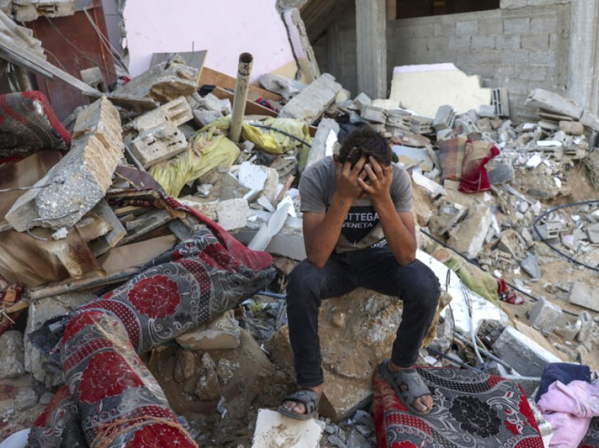 Ambasadori palestinez: Situata në Gaza si një film horror