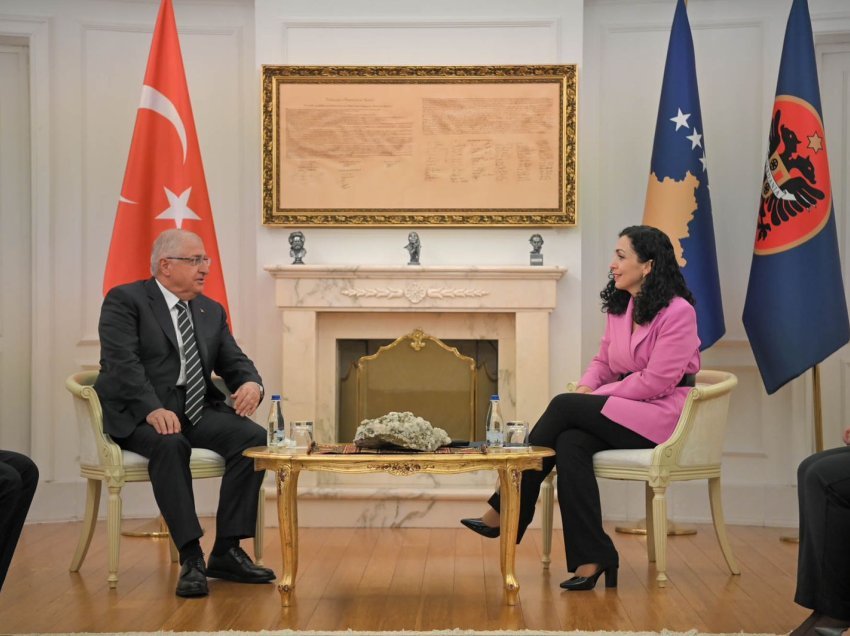 Osmani thotë se ministri turk i Mbrojtjes konfirmoi mbështetjen e palëkundur për Kosovën