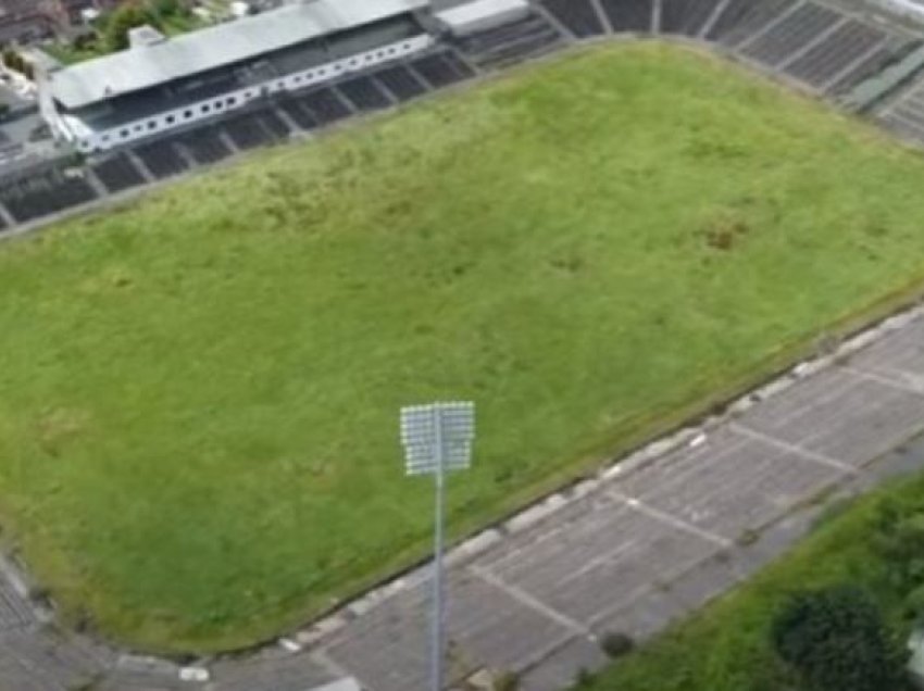 Një stadium i braktisur prej 10 viteve, pritës i Euro 2028