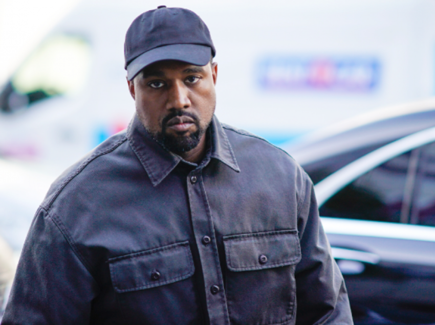 Kanye West pretendon se aksidenti me makinë në vitin 2002 i shkaktoi autizëm