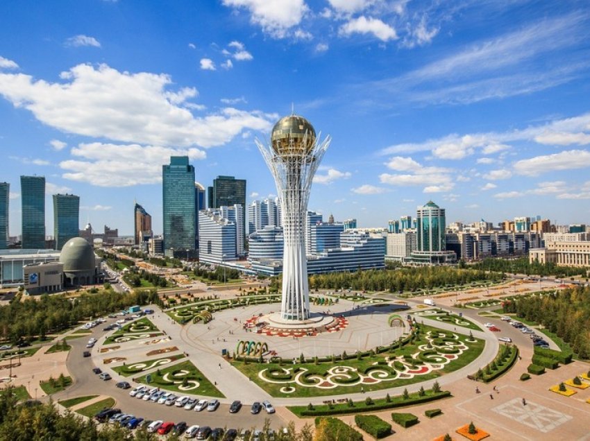 Kazakistani kufizon eksportin e 106 llojeve të mallrave për shkak të sanksioneve perëndimore