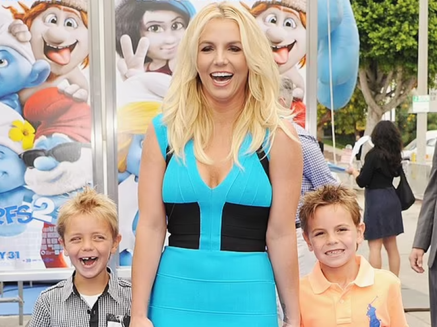 Britney Spears flet për betejën e saj me depresionin pas lindjes