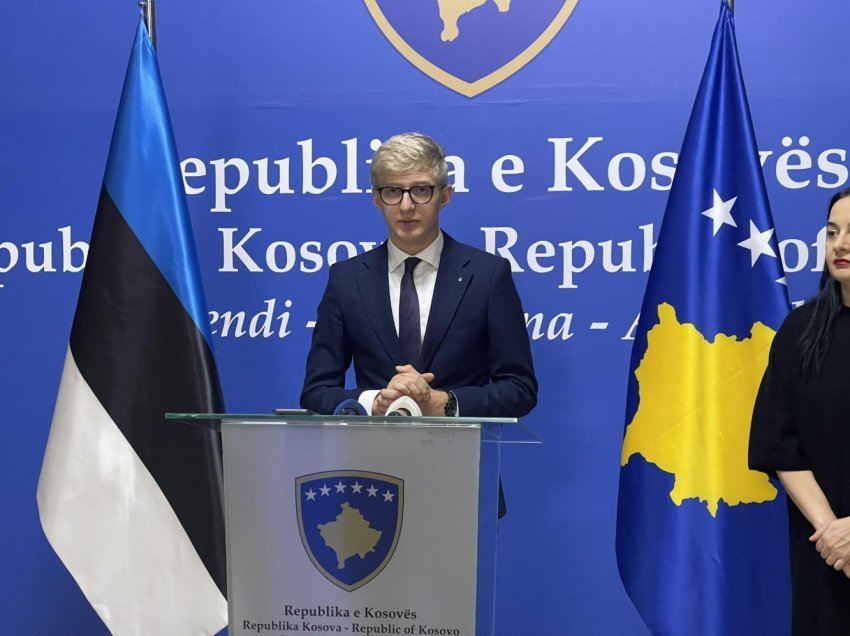 Deputeti nga Estonia kërkon nga Kosova e Serbia të punojnë në shtensionimin e situatës në veri