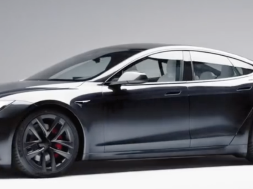 Tesla vjen me një ngjyrë të re dhe të veçantë për automjetet e saj Model S dhe Model X