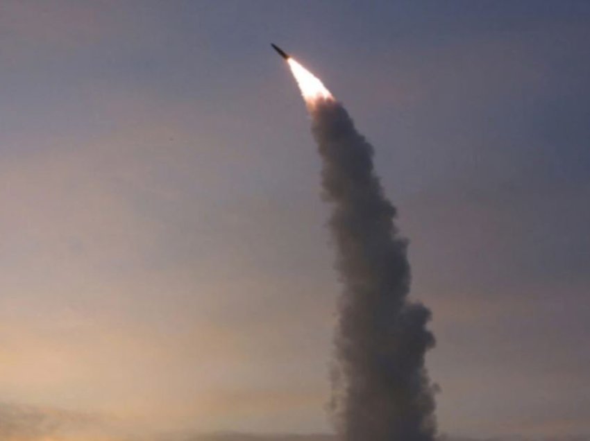 Koreja e Veriut lëshon raketa lundrimi drejt perëndimit në Detin e Verdhë