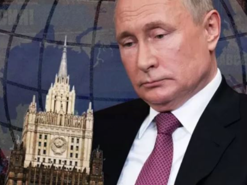 Kërcënimet, fyerjet dhe “robotët” e Kremlinit: Si vdiq diplomacia ruse nën Putin