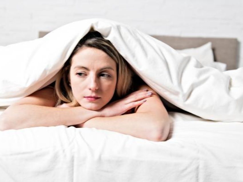 Ndiheni të mërzitur apo keni vështirësi për të fjetur? Ju mund të vuani nga një çrregullim sezonal pak i njohur