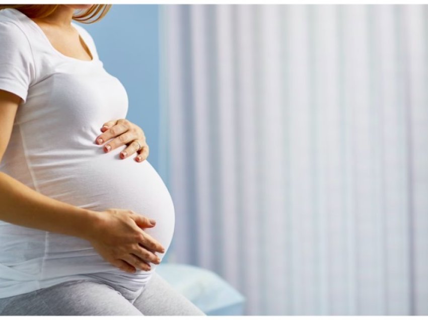 Kjo grua pranon se mbetet shtatzënë çdo vit vetëm për të shmangur periodat o.O