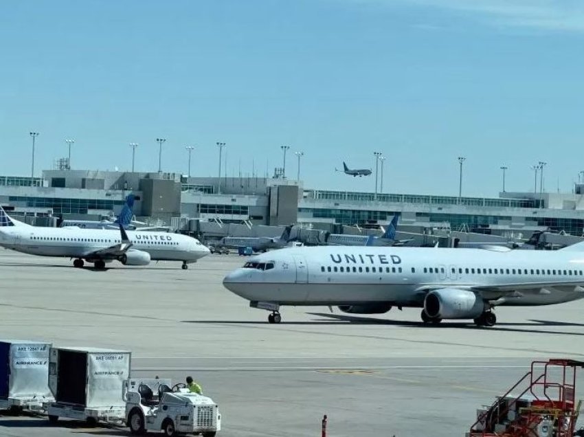 United Airlines ndalon përkohësisht të gjitha fluturimet në ShBA