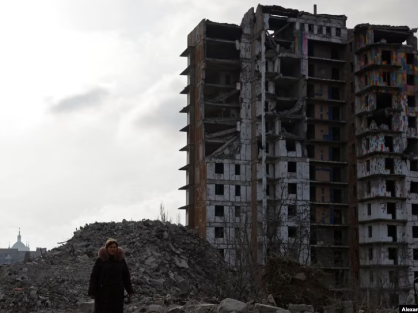 Shtetet e Nismës së Tri Deteve zotohen se do të ndihmojnë në rindërtimin e Ukrainës