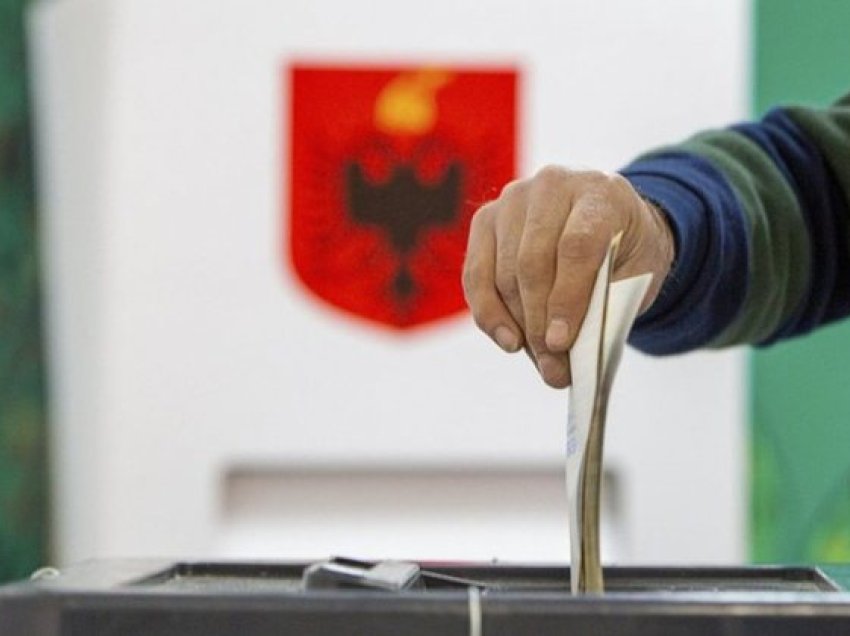 Zgjedhjet në Bashkinë e Kukësit, Berisha regjistron kandidatin e tij
