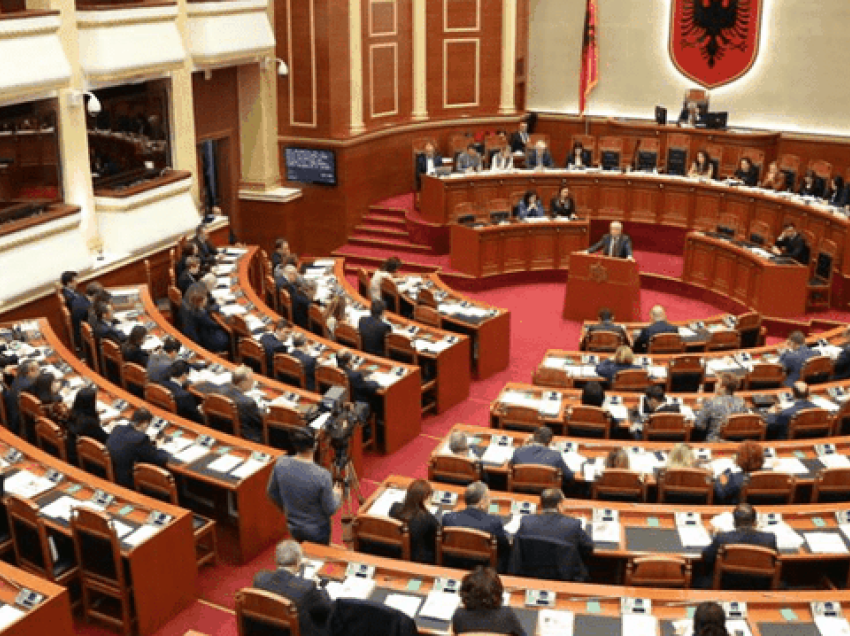 Ndryshimet në qeveri, Kuvendi njofton datën e seancës për miratimin në Parlament të dekreteve