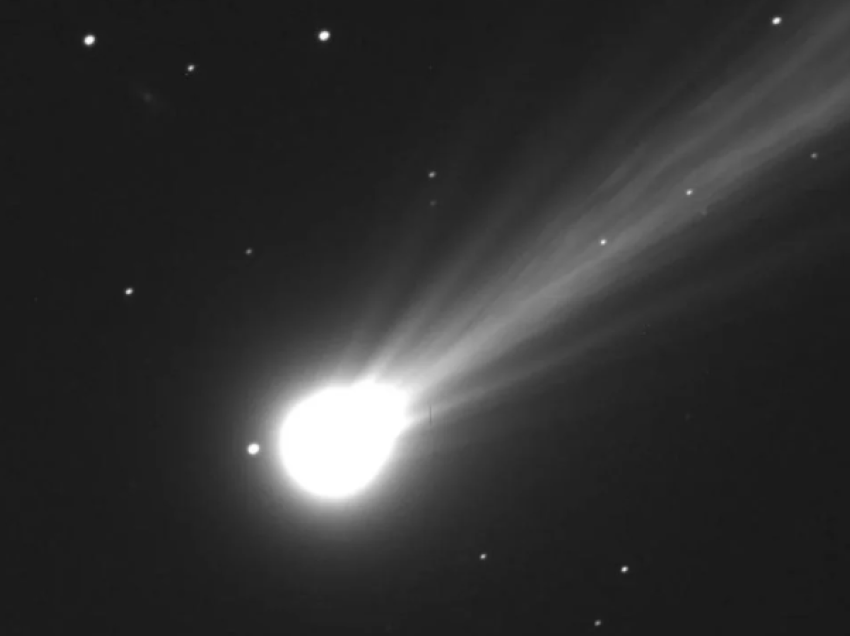 Rikthehet pas 440 vitesh kometa Nishimura, mund ta shihni edhe me dylbi