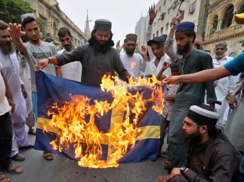 Pse Suedia dhe Danimarka s’e ndalojnë djegien e Kuranit?