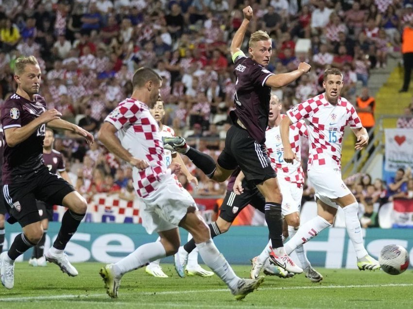 Kroacia pritet të marrë dënimin e radhës nga UEFA