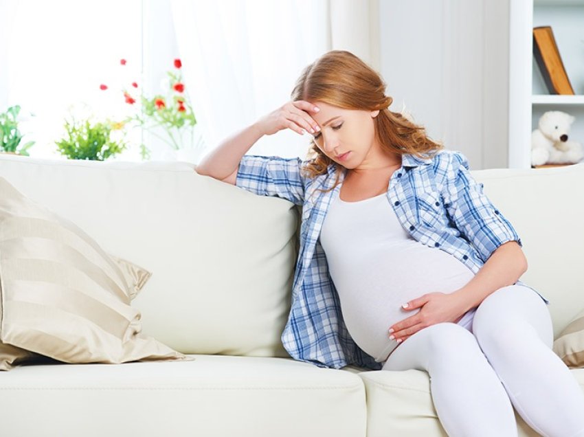 Si ndikon stresi tek gratë shtatzëna dhe tek fëmija në barkun e nënës?