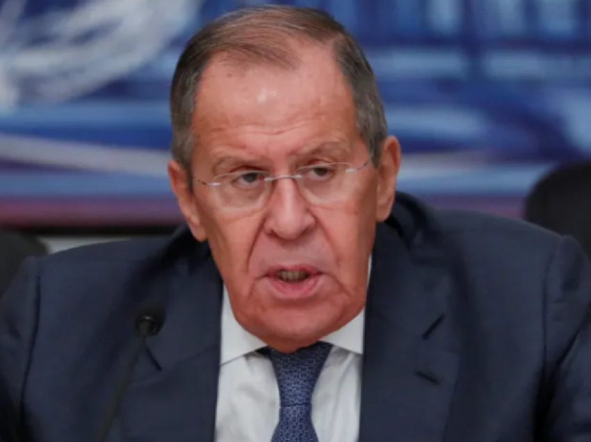 Lavrov: Moska dëshiron të zhvillojë bashkëpunimin me Korenë e Veriut pavarësisht sanksioneve