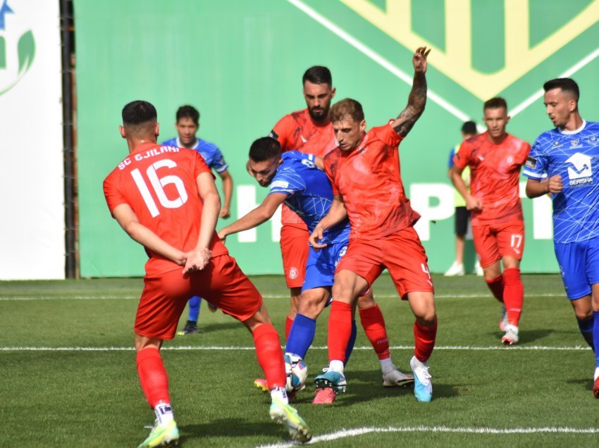 Pjesa e parë: Fushë Kosova - Ballkani 0:2, Malisheva në epërsi e pa gola në Gjilan