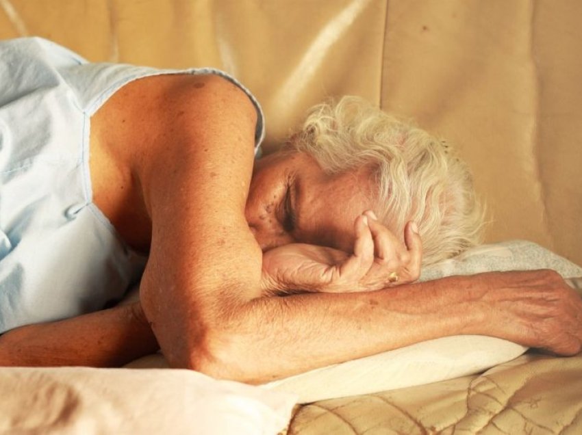 Nxehjet e trupit gjatë gjumit mund të parashikojnë Alzheimerin
