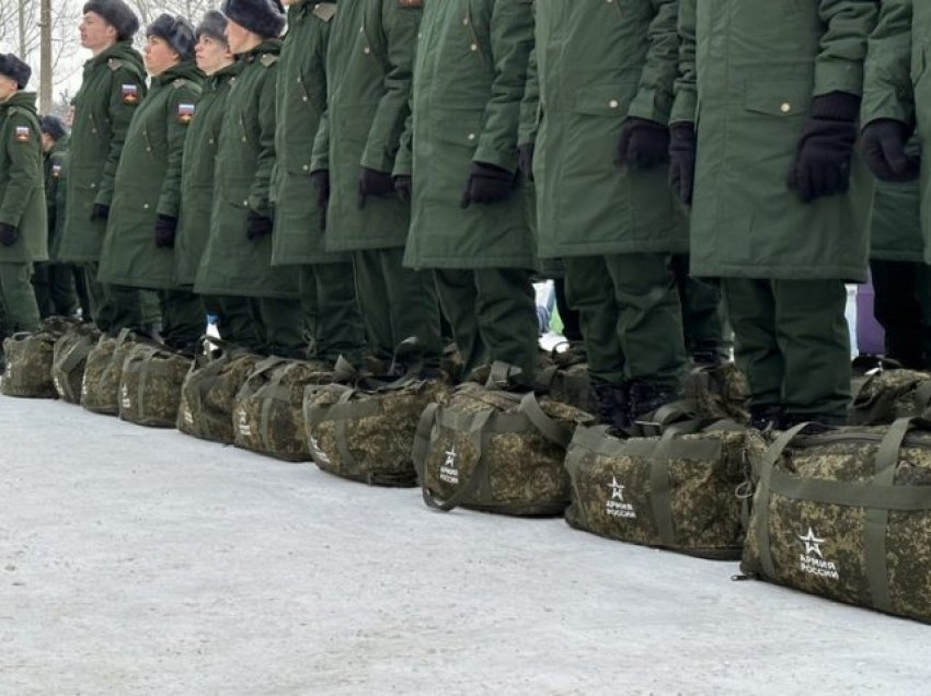 130,000 persona do të thirren për shërbimin e detyrueshëm ushtarak në Rusi në vjeshtë