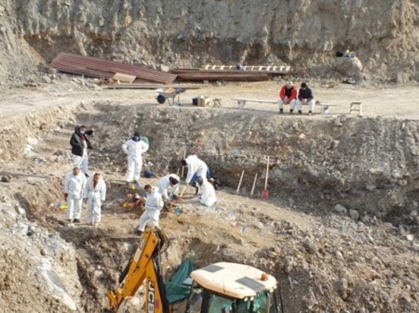 Ende nuk dihet se kur do të nisin gërmimet për varrezat masive në Serbi