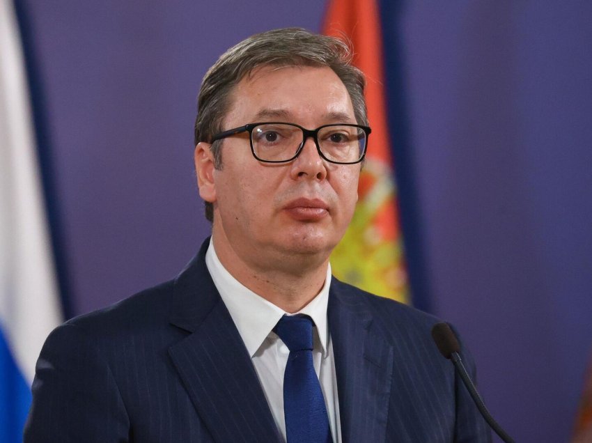 Serbia nesër me mbledhje të jashtëzakonshme të qeverisë, Vuçiq shqyrton plan reagimi ndaj presionit për Kosovën