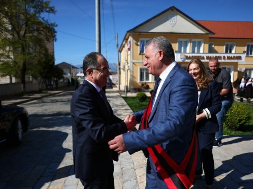 Presidenti Bajram Begaj vizitë në Malësinë e Madhe: Qytet me vlera historike e kulturore