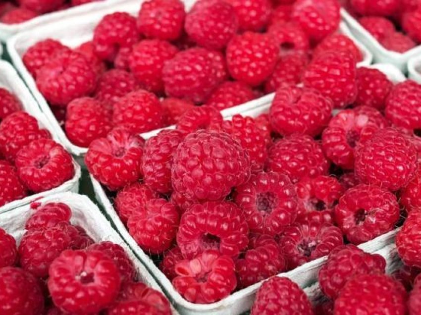 Tre lloje frutash që duhen ngrënë çdo ditë, sipas një dietologu