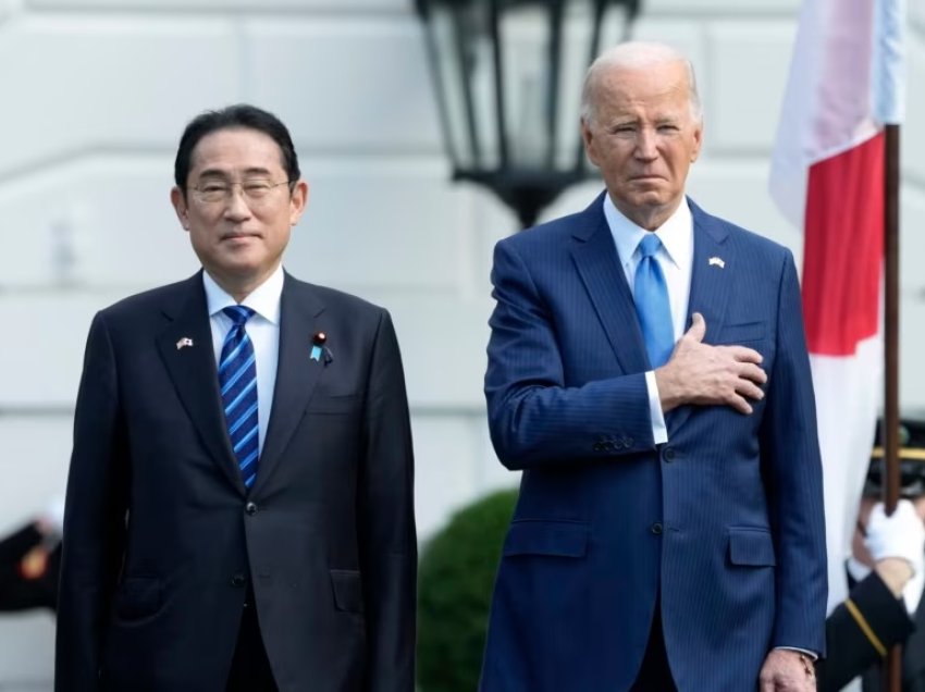 Presidenti Biden pret me nderime në Shtëpinë e Bardhë kryeministrin e Japonisë