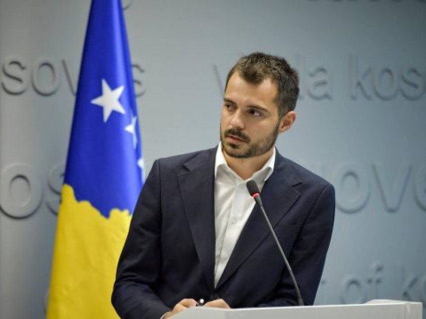Zëdhënësi i Qeverisë paralajmëron padi ndaj gazetarit Mehmetaj: Shpifi që babai im ka qenë polic i Serbisë
