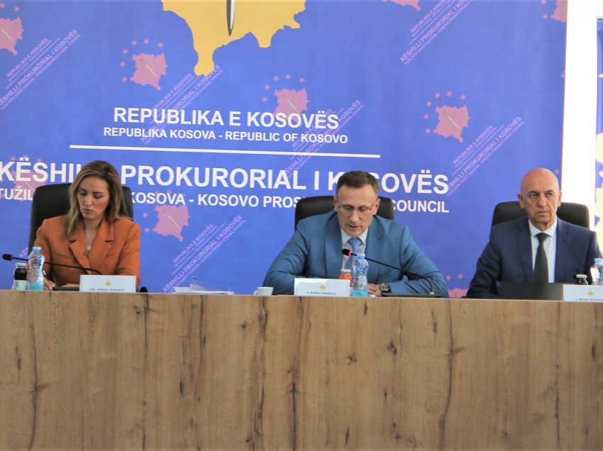 Dorëheqjet e serbëve, KPK-ja rekomandon dërgimin e përkohshëm të tre prokurorëve në Mitrovicë