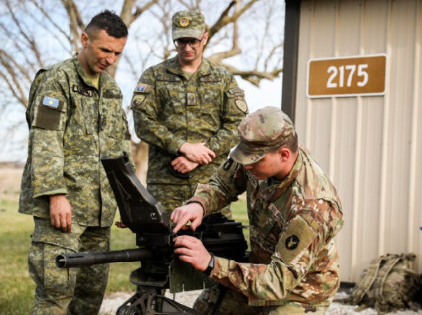 “Më të fortë së bashku”, Ambasada amerikane shpërndan postimin për garën në Iowa ku morën pjesë ushtarët e FSK-së