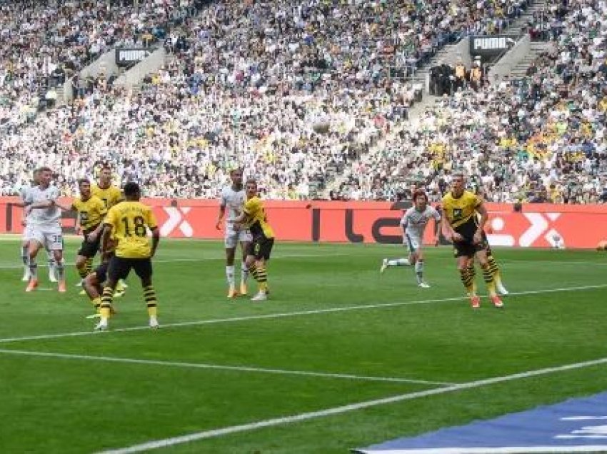 Dortmund kthehet me pikë të plota