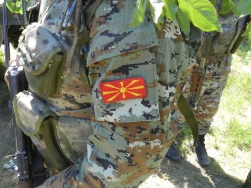 Ushtria e Maqedonisë ka më pak gra ushtare profesioniste në krahasim me vendet e rajonit