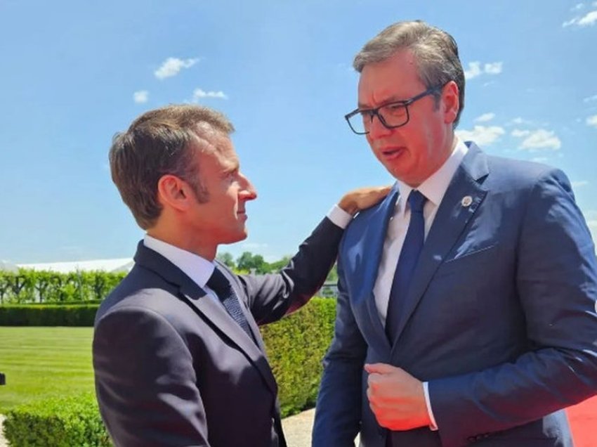 Franca fut në “ankth” Vuçiçin, ja “dushi i ftohtë” që mori presidenti serb nga Macroni për Kosovën