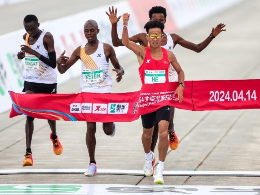 Skandal në gjysmë maratonën e Pekinit