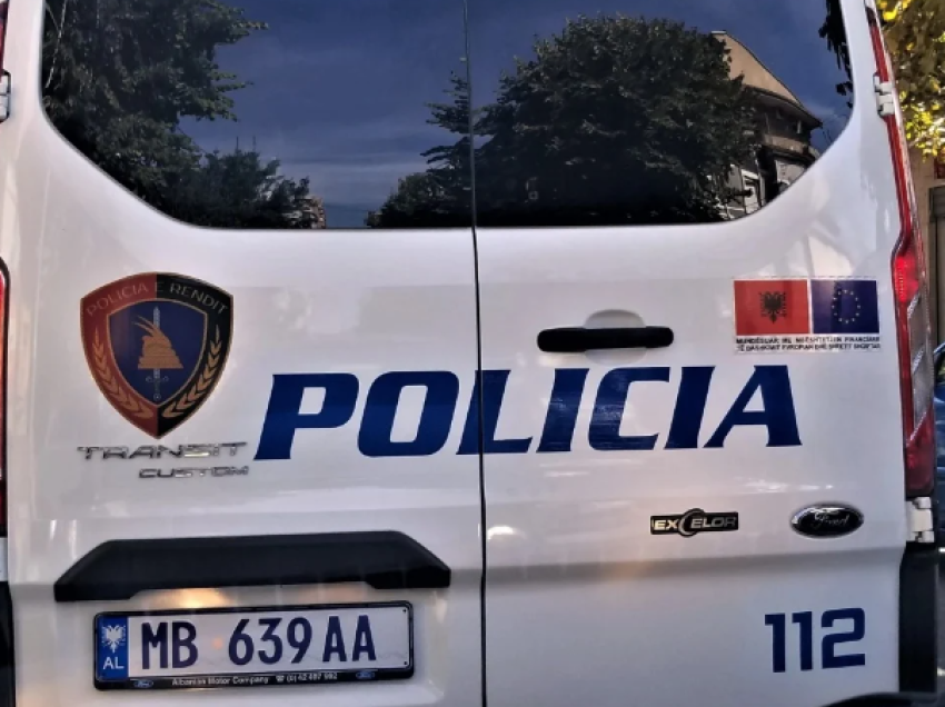 I shpallur në kërkim pasi plagosi për vdekje të moshuarin, vetëdorëzohet në policinë e Korçës 39- vjeçari