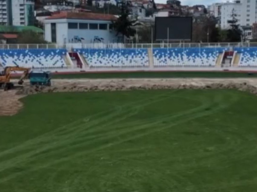 Punimet që po kryhen tash e një muaj në fushën e stadiumit “Fadil Vokrri”