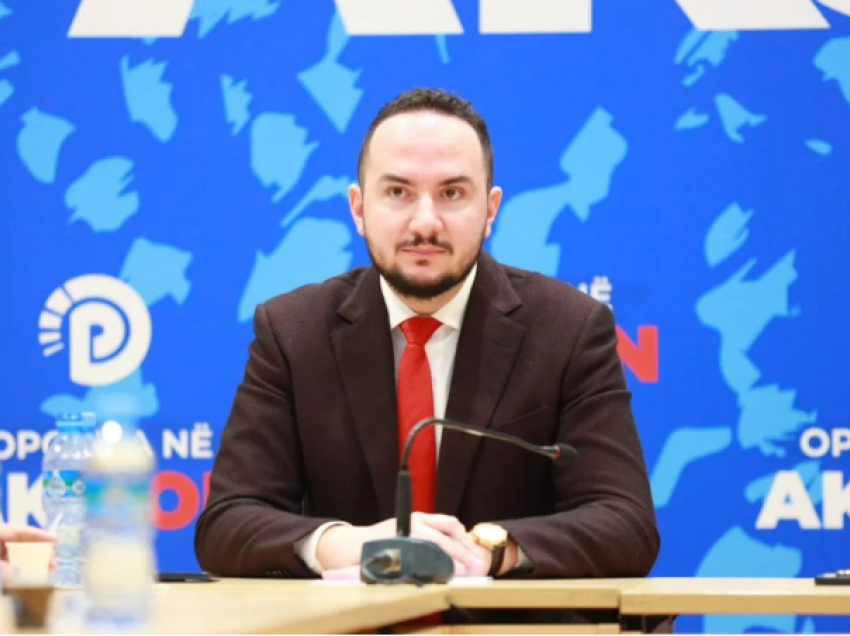 “Demokratët duan bashkim”, Salianji: Shqipëria ka nevojë për opozitë të fortë, sot hapi i parë…