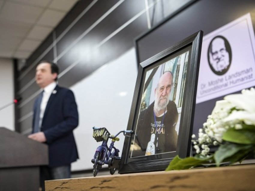 Kurti mori pjesë në ceremoninë komemorative në nderim të jetës së profesor Landsman