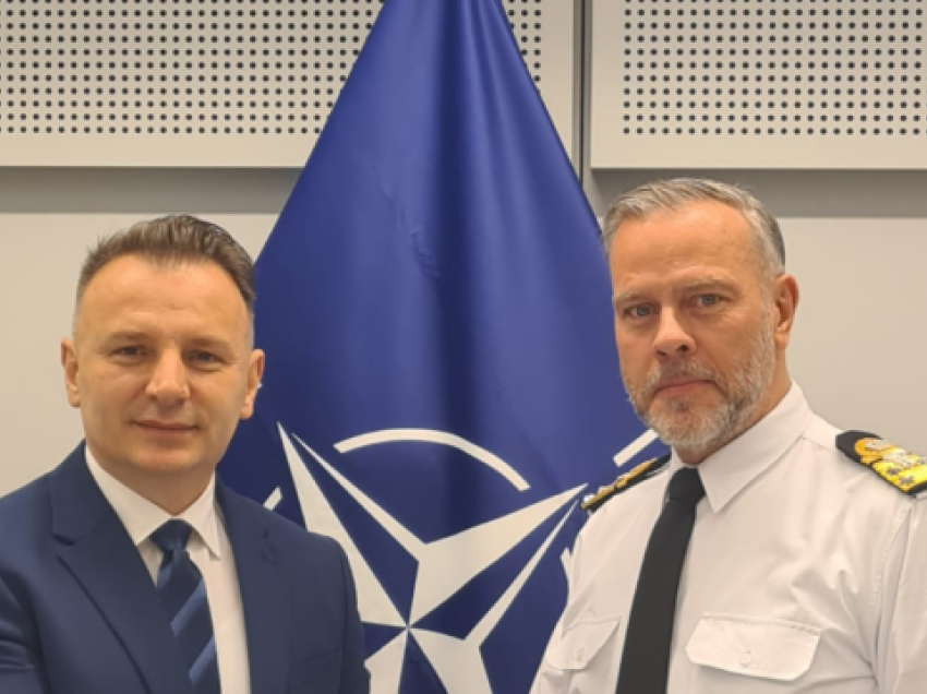 Zemaj takon Admiralin Rob Bauer: Kosova mirënjohëse për kontributin e NATO-s dhe KFOR-it