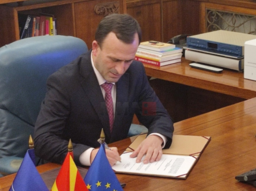 Shpallen zgjedhjet presidenciale dhe kuvendare në Maqedoninë e Veriut