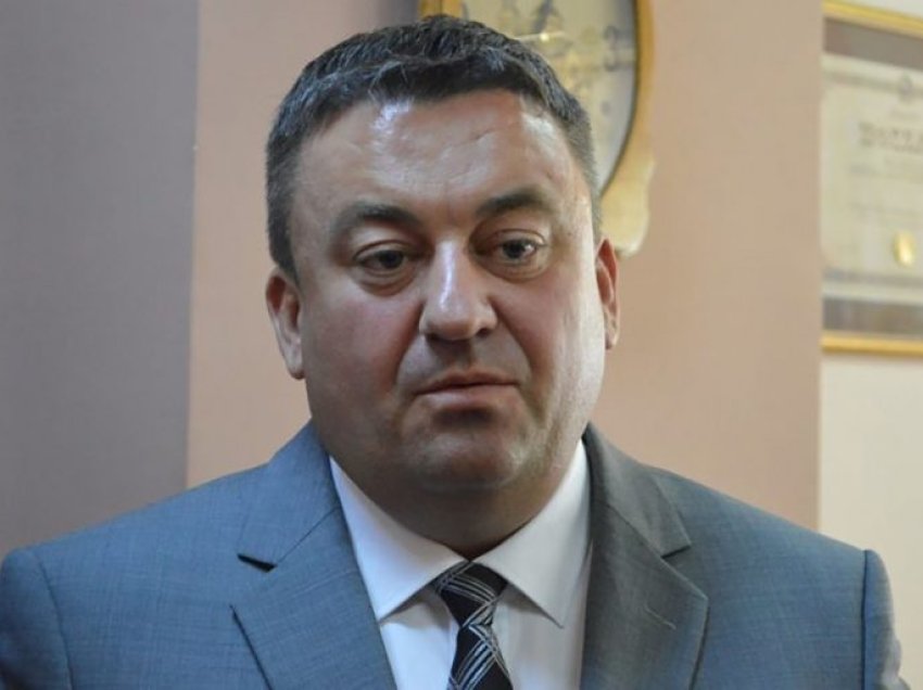 Ish-deputeti Ivan Todosijeviq dënohet me 800 euro gjobë dhe 3 muaj burgim me kusht për mosraportim të pasurisë