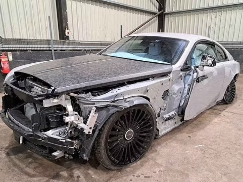 Rashford nxjerr në shitje Rolls Royce-n e shkatërruar