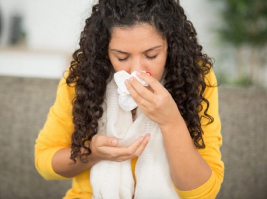 Çfarë e shkakton gjakderdhjen e hundëve gjatë dimrit?