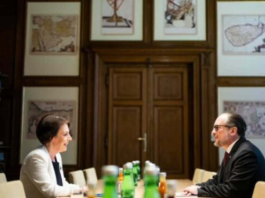 Schallenberg në takimin me Gërvallën: Angazhimi në dialog, çelës për të hapur derën e BE-së